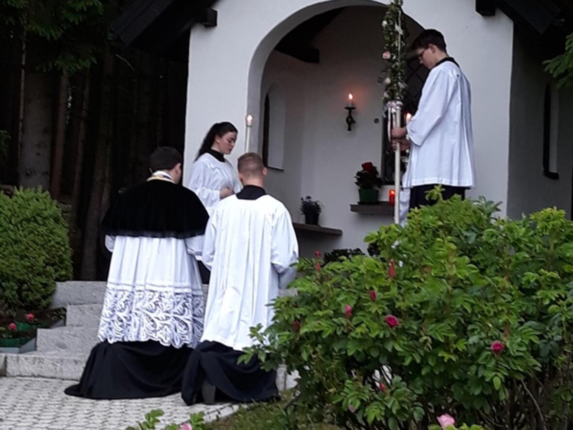 Gebet bei der Isidor-Kapelle