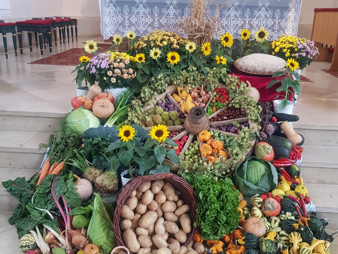 erntedank-in-st-walburga-ried4739254