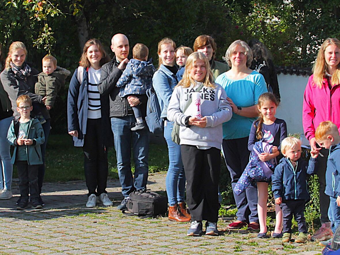 treffen-der-neugetauften-aus-dem-jahr-2024-in-der-pfarreiengemeinschaft4904231